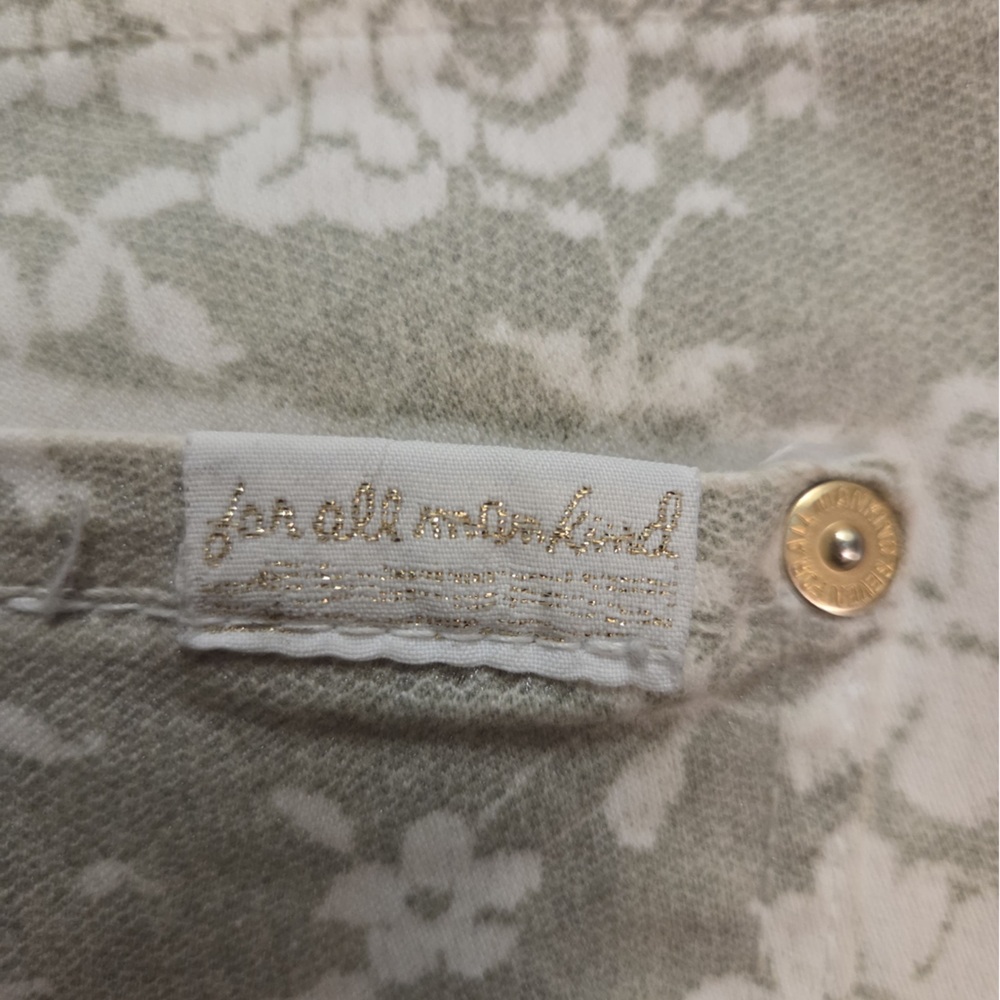7 For All Mankind Floral Spray Skinny Jeans - Light Gray - Picture 5 of 9